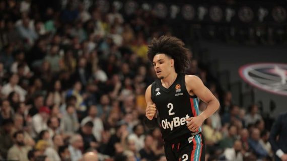 Nadir Hifi, esta temporada con el Paris Basketball.
