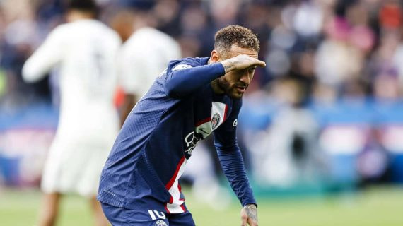 Neymar, futuro incierto.