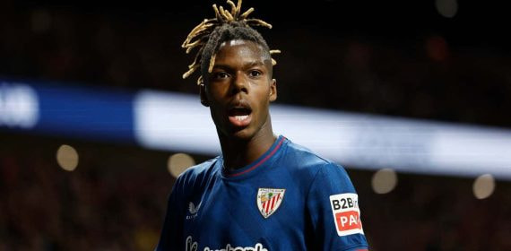 Nico Williams durante un partido con el Athletic Club.