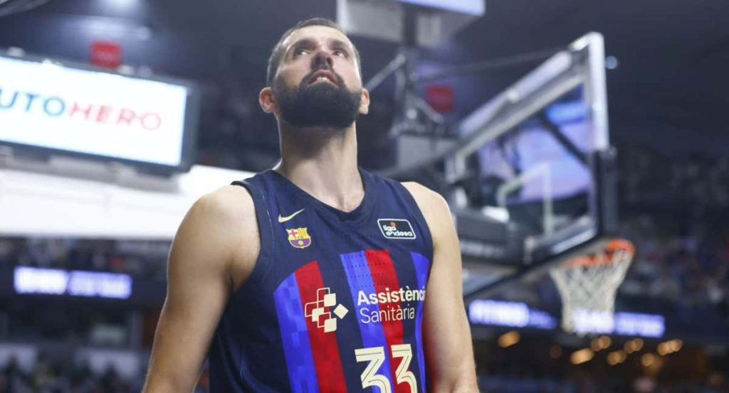 Nikola Mirotic, ayer, en su último partido con el Barça.