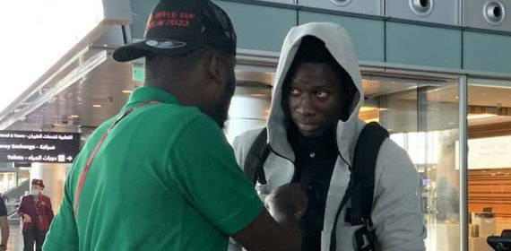 Onana, en el aeropuerto de Doha.