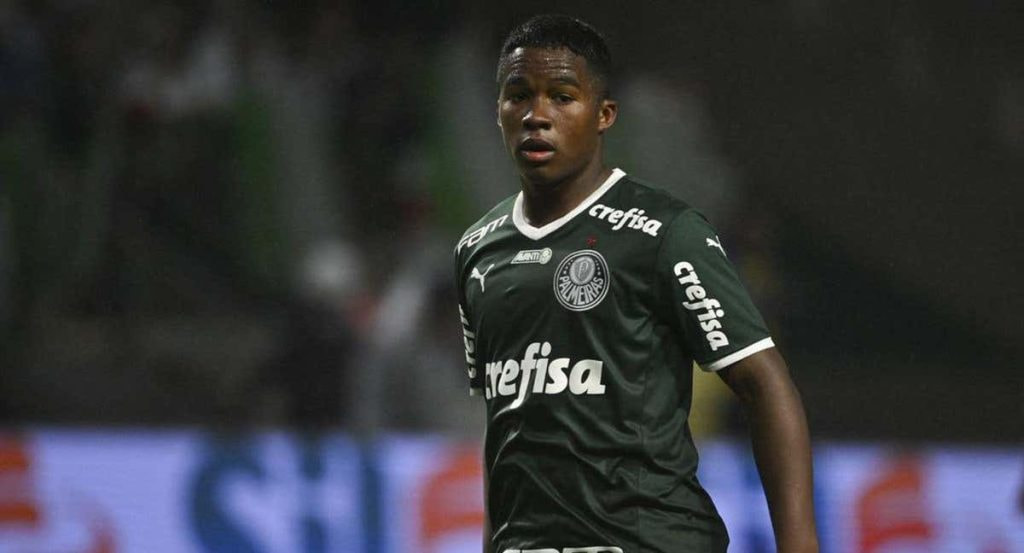 Endrick Felipe en un partido con el Palmeiras.