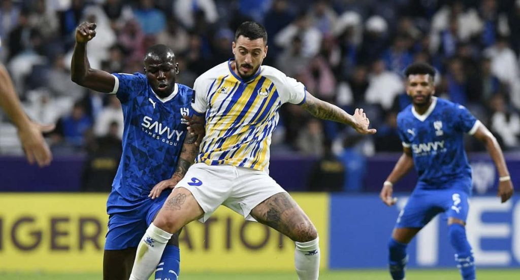 Joselu en un partido en Catar.