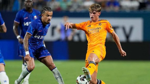 Nico Paz durante un partido de pretemporada del Real Madrid.