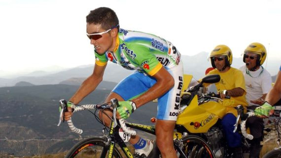 Óscar Sevilla en las filas del Kelme, en La Vuelta de 2003.