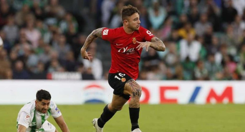 Pablo Maffeo en un partido.