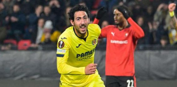 Dani Parejo celebra un gol.