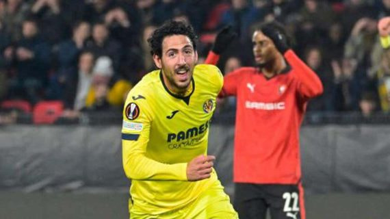 Dani Parejo celebra un gol.