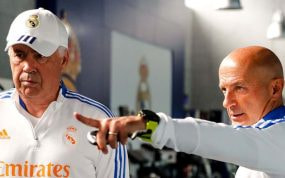 Pintus, con Ancelotti en el gimnasio de Valdebebas.