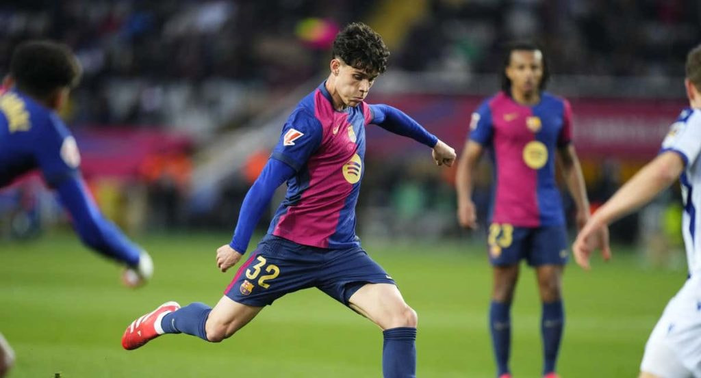 Héctor Fort en el partido contra la Real Sociedad.
