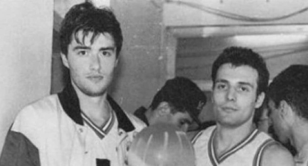 Predrag Danilovic y Djordjevic con la camiseta del Partizan.