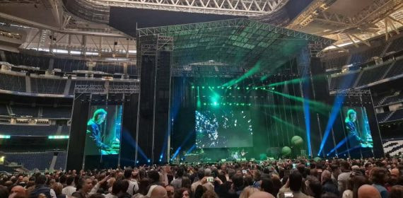 El Bernabéu, durante el concierto de Locos por la música.