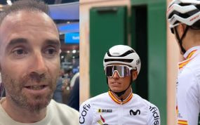 Alejandro Valverde, junto a una imagen de Enric Mas y otros corredores antes del último Mundial.