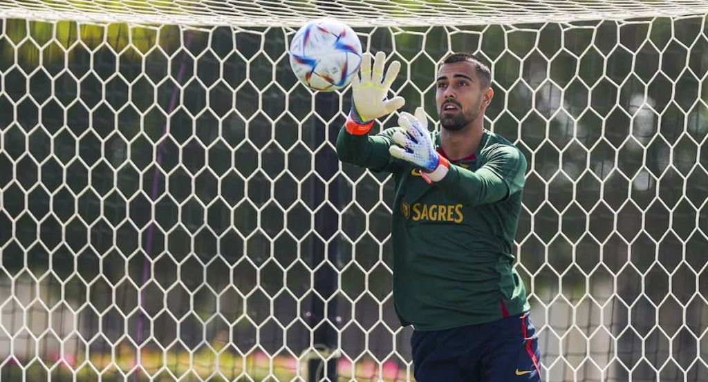 Diogo Costa con la selección de Portugal en Catar.