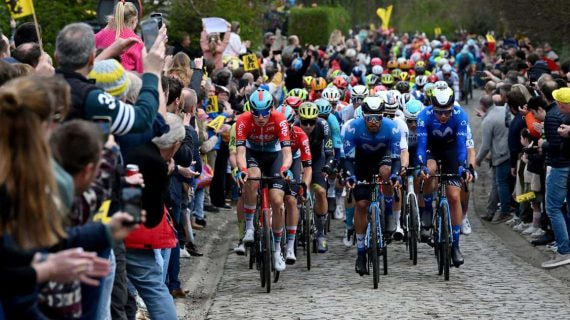 Lotto-dstny y Movistar Team son dos de los equipos implicados en la pelea por las últimas licencias UCI WorldTour.