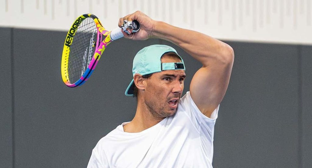 Rafael Nadal, durante un entrenamiento en la academia de Manacor.