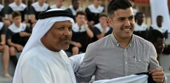 Rayco, junto a uno de los jeques de Arabia Saudí