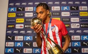 Yeremaiah Ramos celebra el título del MIC que consiguió con el Atlético.