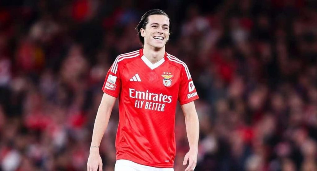 Álvaro Carreras, con el Benfica.