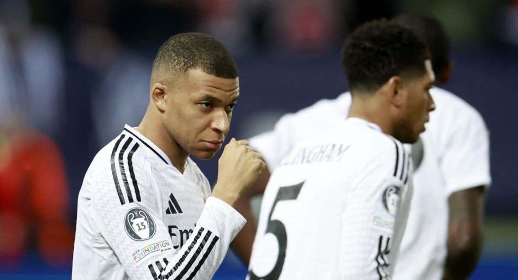 Mbappé y Bellingham, dos que Ancelotti quiere recuperar para el derbi de LaLiga.