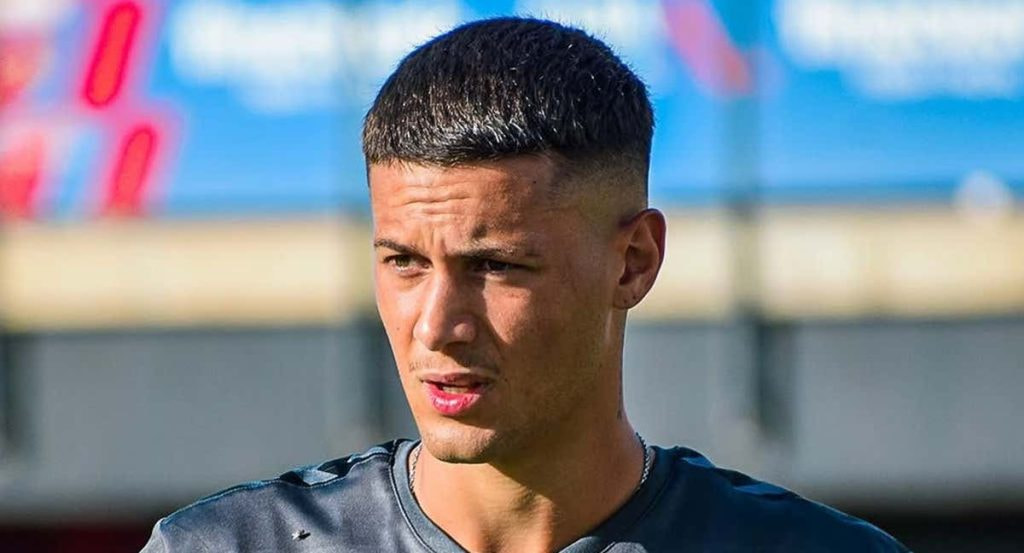 Alan Godoy, jugador del Eldense, interesa a los filiales de Real Madrid y Barcelona.