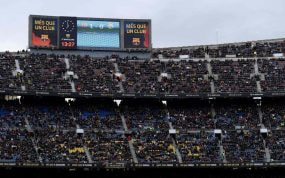 El Camp Nou durante un Clásico en marzo de 2022.