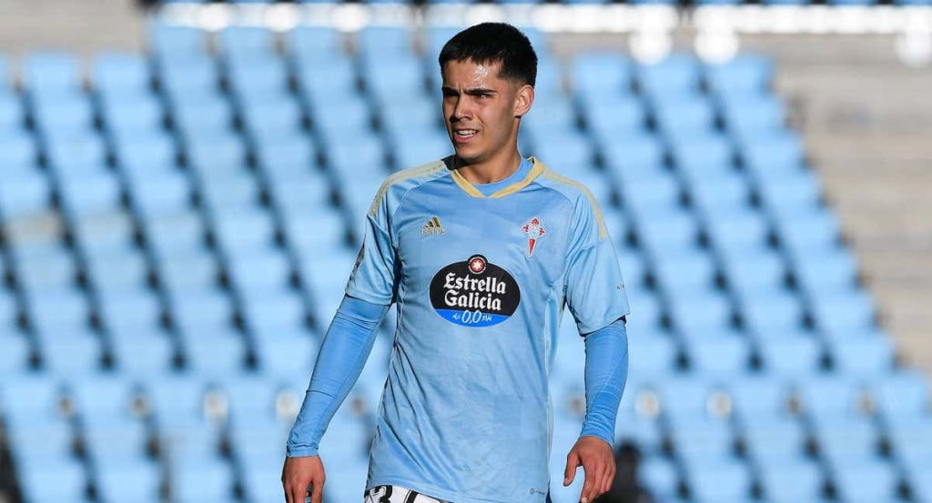 Hugo Sotelo, en un partido con el Celta esta temporada.