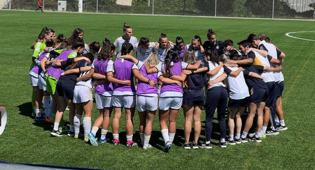 Las jugadoras del Real Madrid antes del partido.