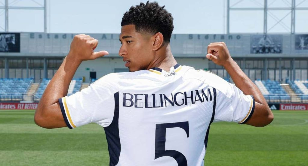 Bellingham, durante su presentación.