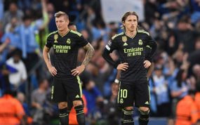 Kroos y Modric, ante el City.