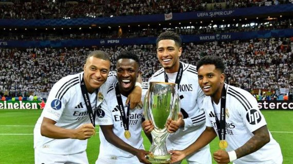 Rodrygo, Mbappé, Bellingham y Vinicius, en Varsovia.