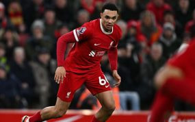 Trent Alexander-Arnold, en un partido reciente del Liverpool.