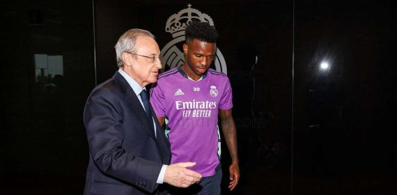 Florentino Pérez, con Vinicius Júnior.