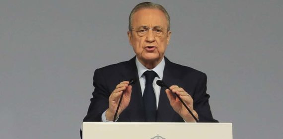 Florentino, en un acto con el Real Madrid.