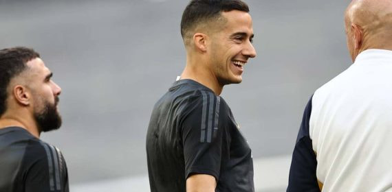 Lucas Vázquez, en el entrenamiento previo al Real Madrid-Bayern.