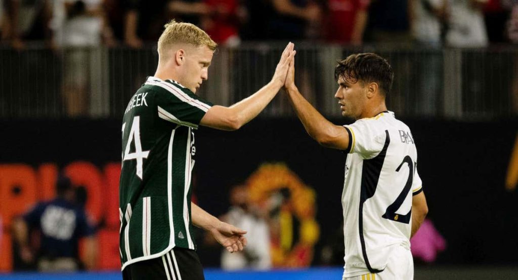 Van de Beek, en el partido ante el Real Madrid.