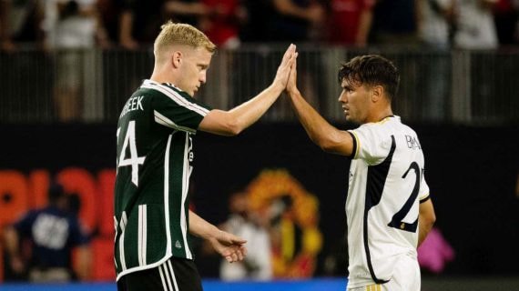 Van de Beek, en el partido ante el Real Madrid.