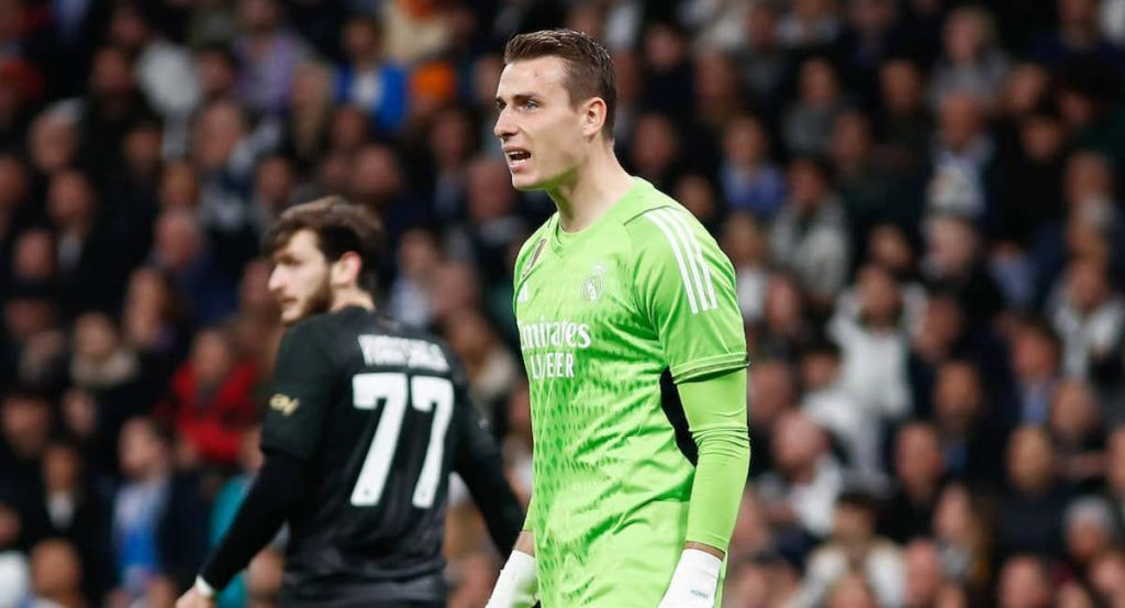 Andrey Lunin, durante el Real Madrid-Nápoles.