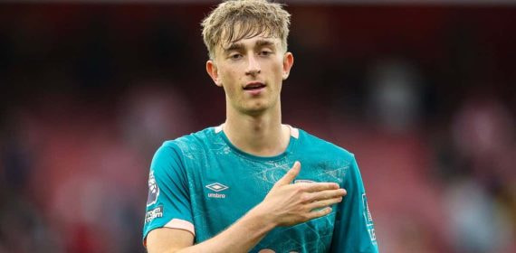 Dean Huijsen, con el Bournemouth.
