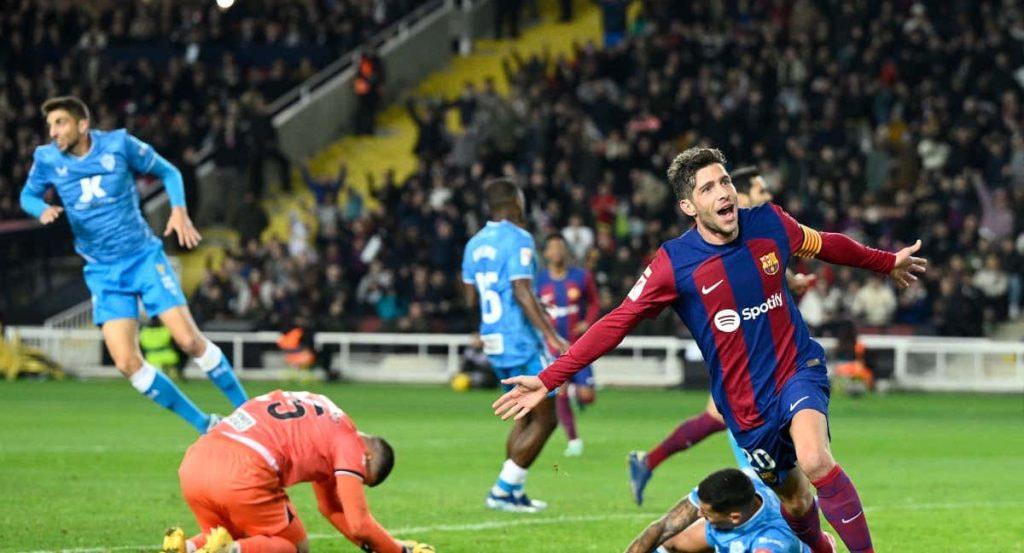 Sergi Roberto, celebrando un gol con el Barcelona.
