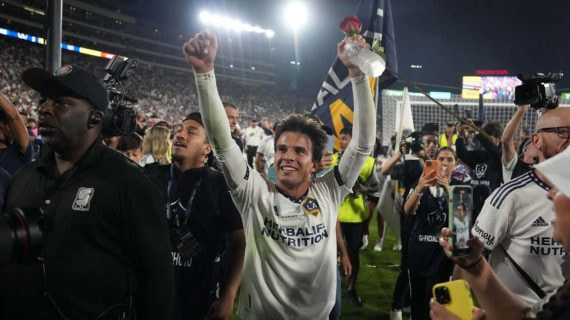 Riqui Puig, con LA Galaxy.
