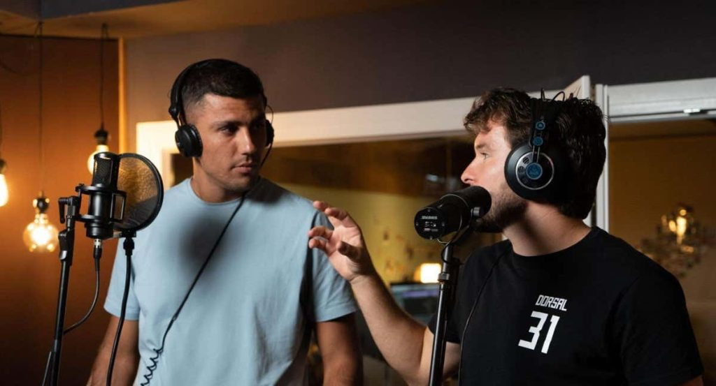 Rodri Hernández se prestó a cantar para el proyecto 'Dorsal 31' de su amigo Ximo Miralles.
