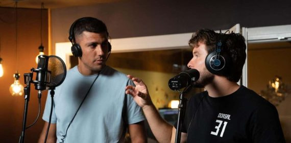 Rodri Hernández se prestó a cantar para el proyecto 'Dorsal 31' de su amigo Ximo Miralles.