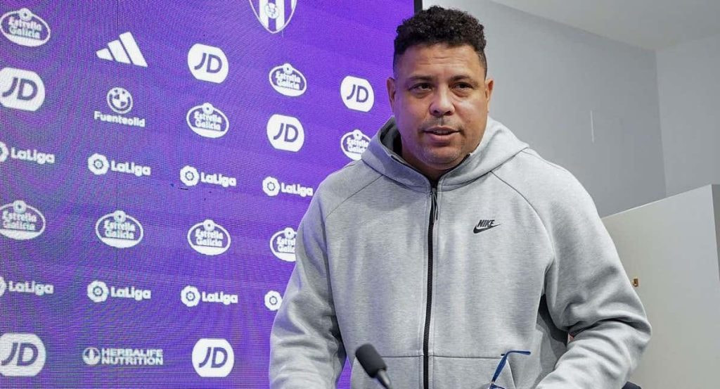 Ronaldo, presidente del Real Valladolid, en rueda de prensa.