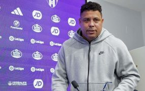 Ronaldo, presidente del Real Valladolid, en rueda de prensa.