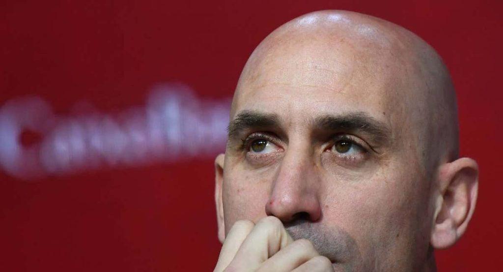 Luis Rubiales durante una conferencia de prensa.