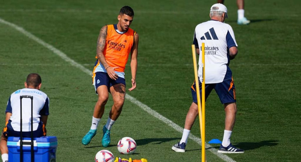 Dani Ceballos, en el entrenamiento de esta mañana del Real Madrid.