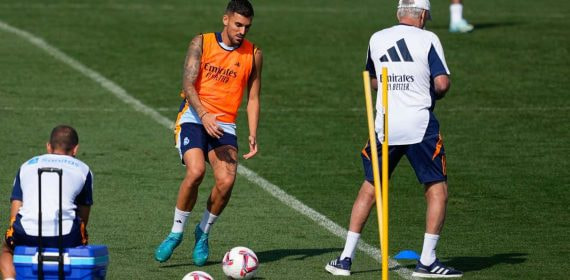 Dani Ceballos, en el entrenamiento de esta mañana del Real Madrid.