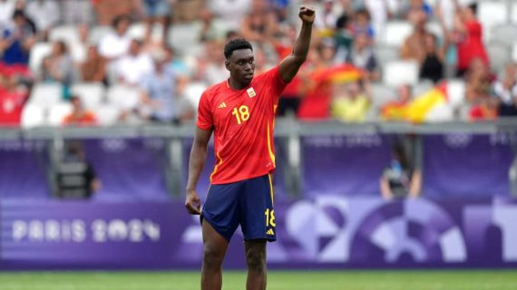 Samu Omorodion, con la camiseta de España en los JJOO.