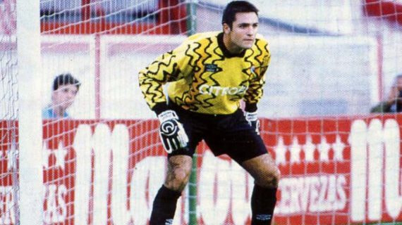 Santi Cañizares, en un partido con el Celta.